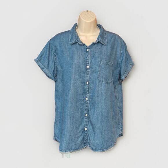 St. John’s Bay Women’s Large Blue Denim Chambray Button Down Shirt - Picture 5 of 7